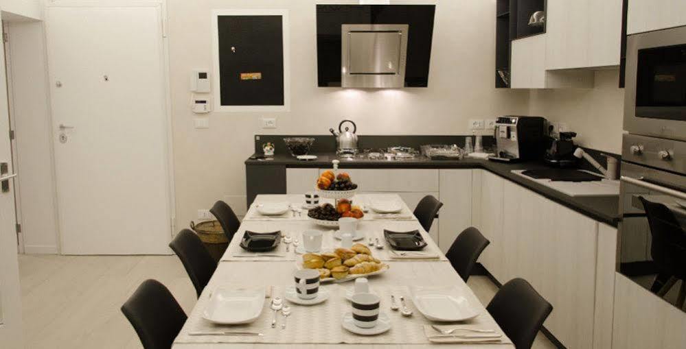 La Finestra Sul Convitto B&B Λέτσε Εξωτερικό φωτογραφία