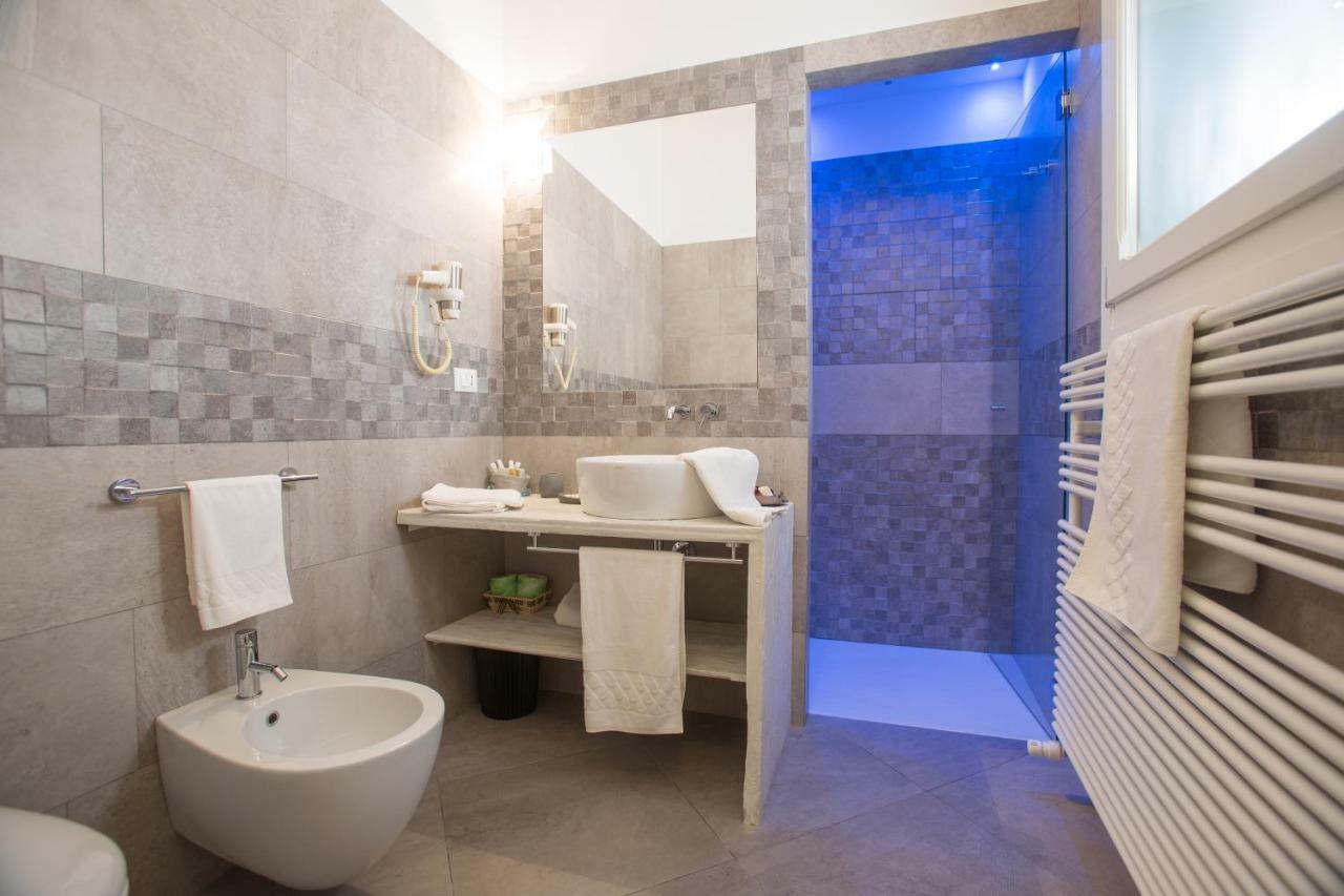 La Finestra Sul Convitto B&B Λέτσε Εξωτερικό φωτογραφία