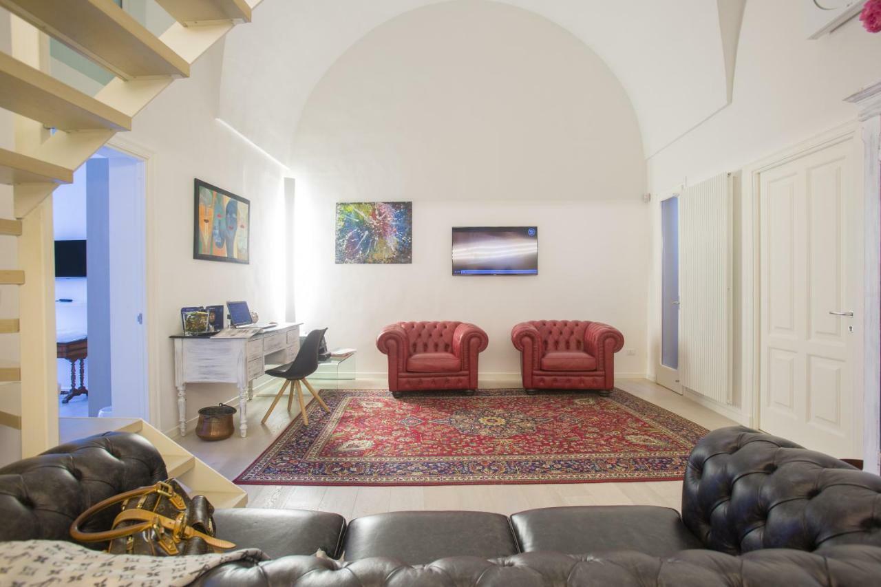 La Finestra Sul Convitto B&B Λέτσε Εξωτερικό φωτογραφία