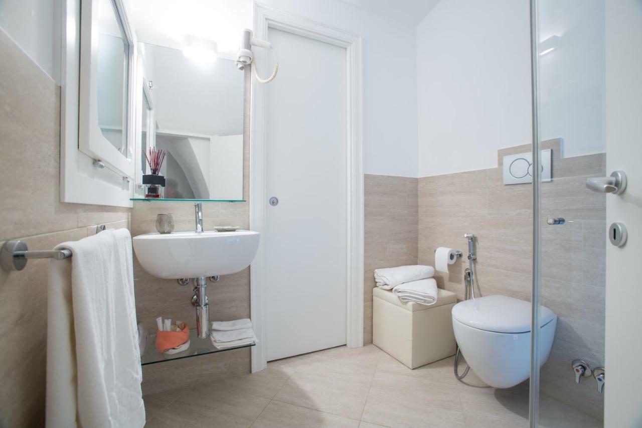 La Finestra Sul Convitto B&B Λέτσε Εξωτερικό φωτογραφία